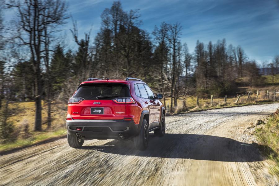  Jeep Cherokee Trailhawk (KL) 2018 года  (NA) (фото 12 из 49)